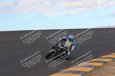 media/Sep-11-2022-SoCal Trackdays (Sun) [[81b7e951af]]/Bowl (820am)/